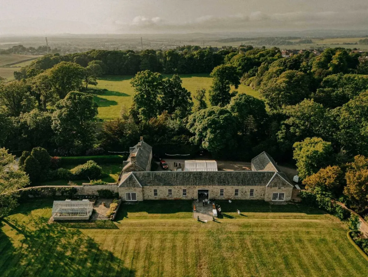 Kirknewton House Stables